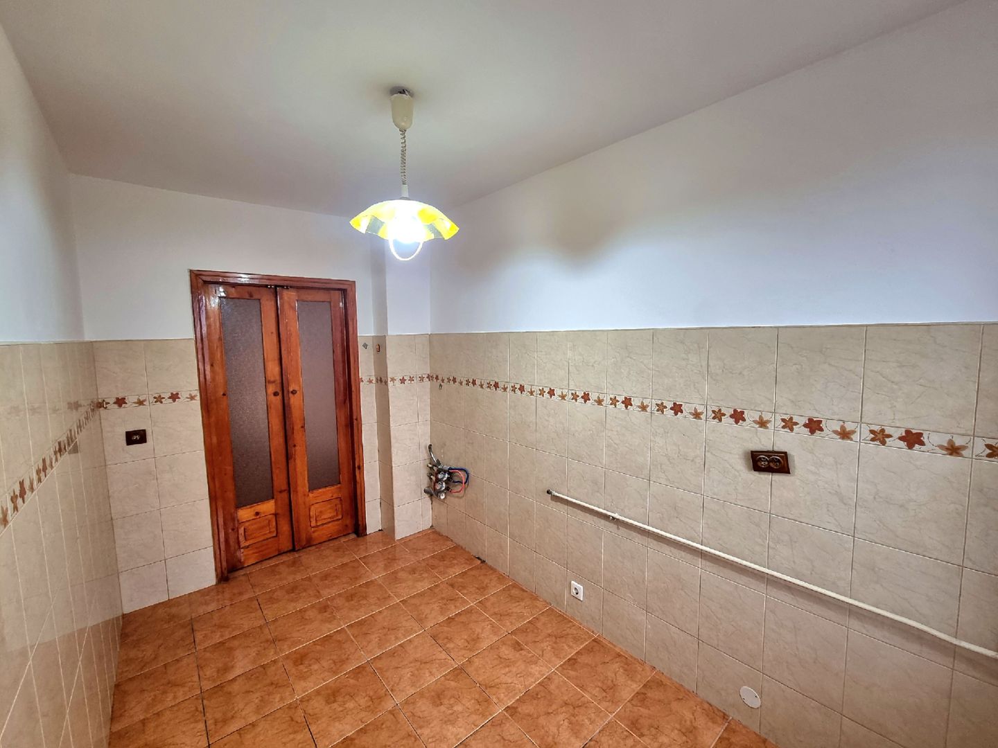 2 camere, 57 mp., Calea Martirilor, et.5/10, lift, termoizolație - Poză 5