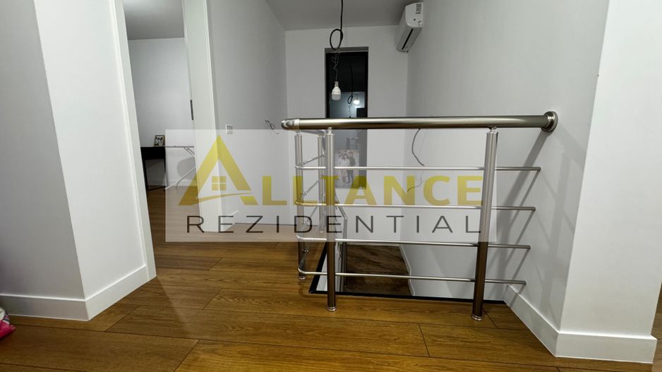 Vila de vanzare-5 camere-3 bai-500 M de STV - Poză 21
