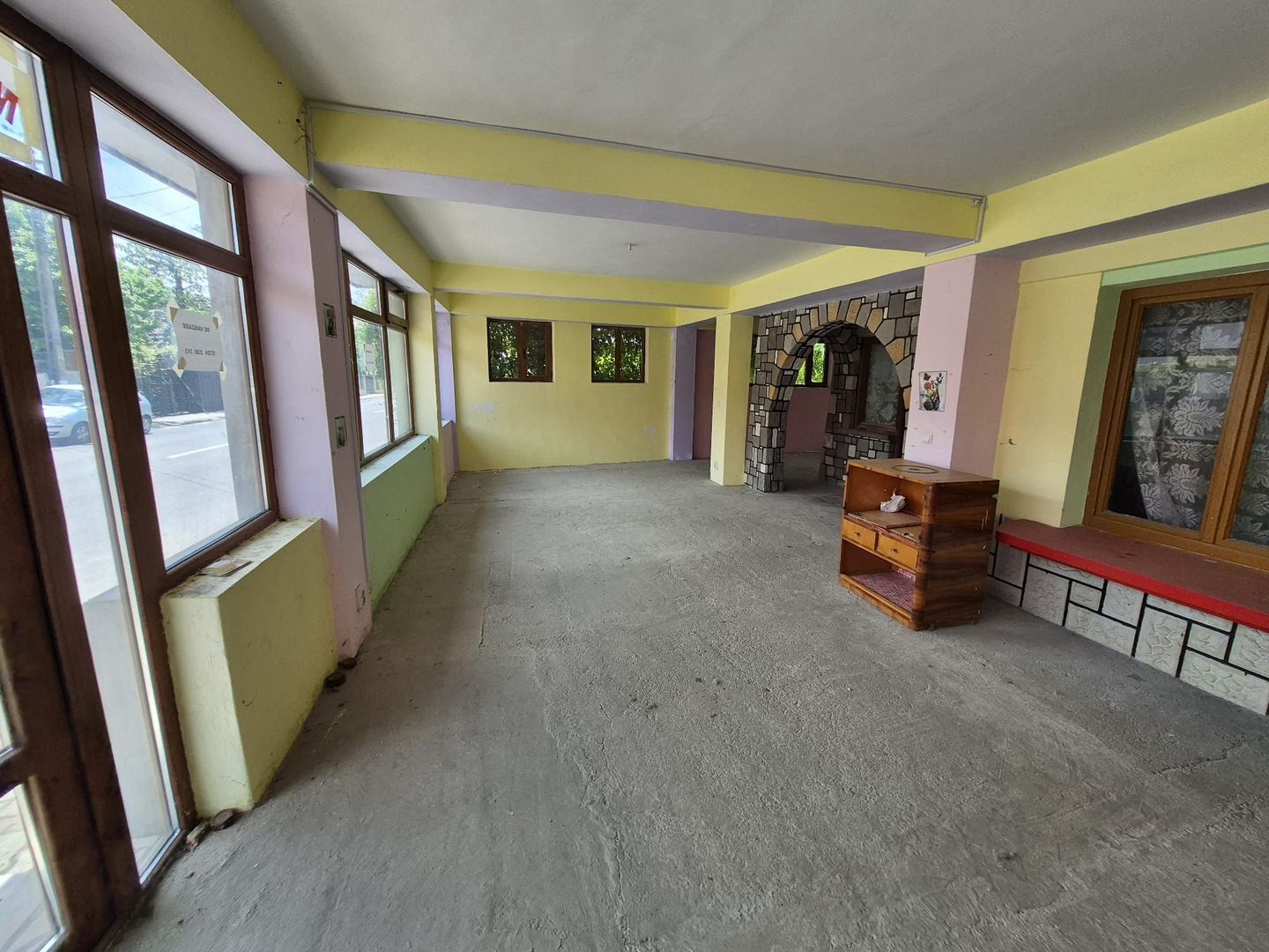 Spatiu comercial+Locuinta 664 mp construiti+anexa 16 mp si teren 845mp - Poză 11