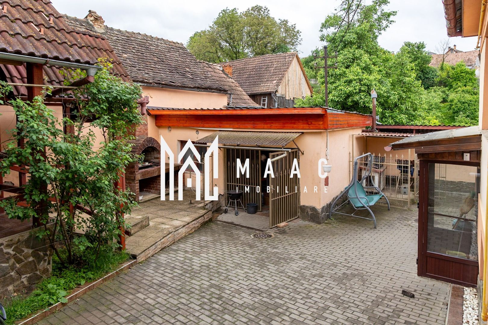 Casa individuala 5 camere | Zona centrala Agnita | Teren 990 mp - Poză 12