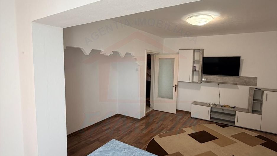 🏡 Apartament cu 2 camere decomandat de vânzare – Micro 39B - Poză 7