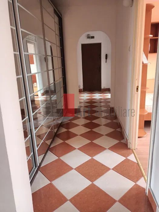 Inchiriere apartament 3 camere Gorjului - Poză 7