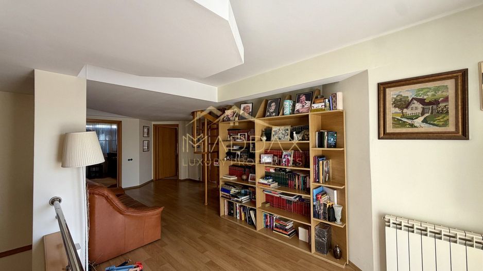 Vila cu 6 camere *485 mpc // *1.670mp teren* // 8 locuri parcare // Sisești - Poză 23