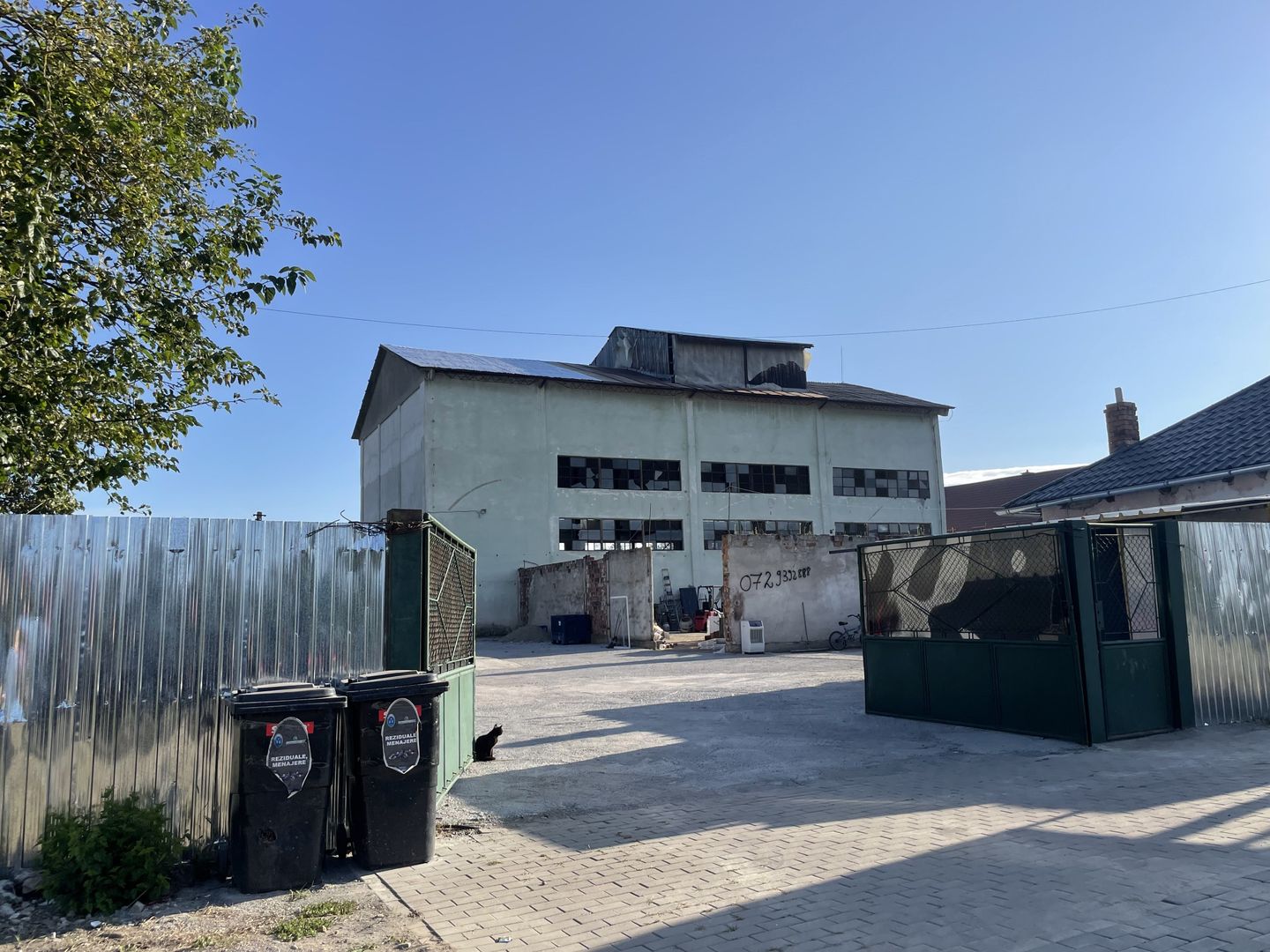 De Vanzare Spatiu de Productie si Depozitare cu preluare de chirias, randament chirie anuala 33000€ - Poză 2