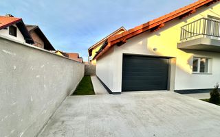 Casă individuală de vanzare  cu garaj și curte proprie – Hălchiu - Poză 29