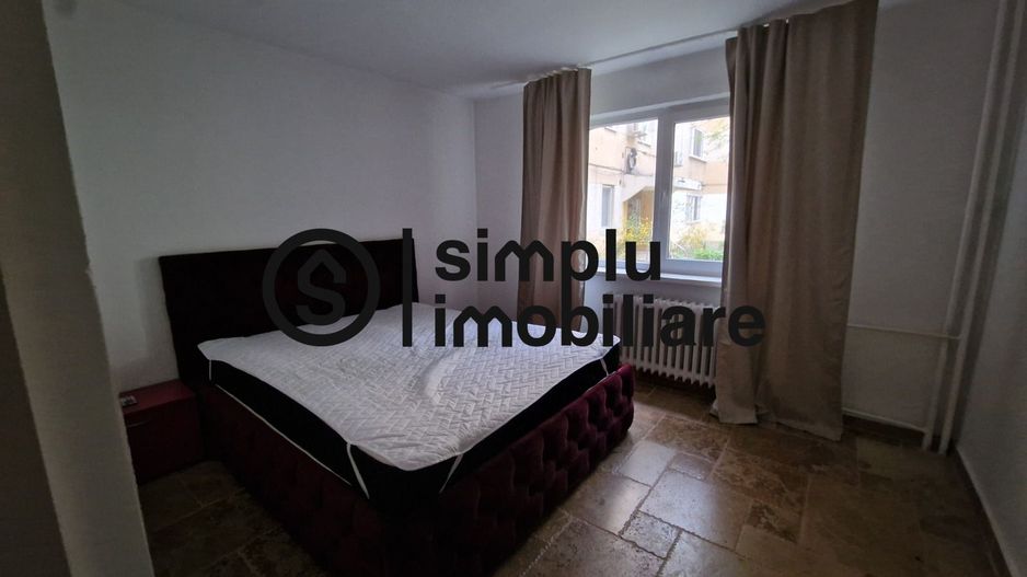 3 semidecomandate, p/4, 1 Mai (Insula)  - 440 Euro - Poză 1