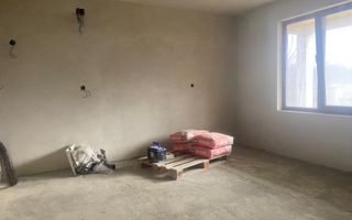 Zona de deal! Vanzare casa cu 6 camere in Pietrari - Poză 6