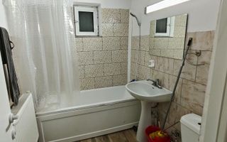 Apartament 2 camere decomandat - 56 mp - Nicolina - 380€ - Poză 8