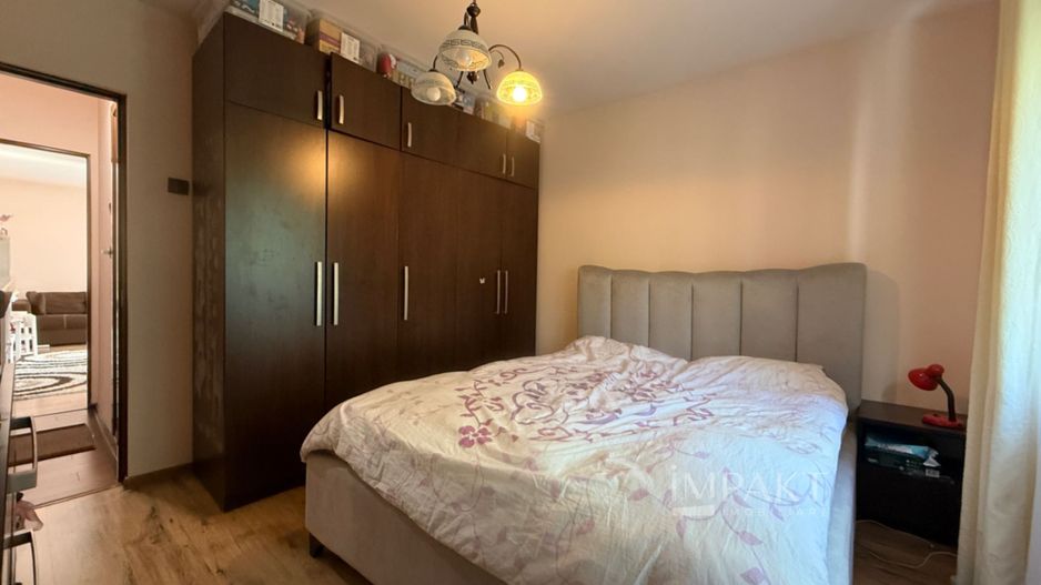 Apartament cu 2 camere decomandat etaj 1/4 Intre Lacuri - Poză 9