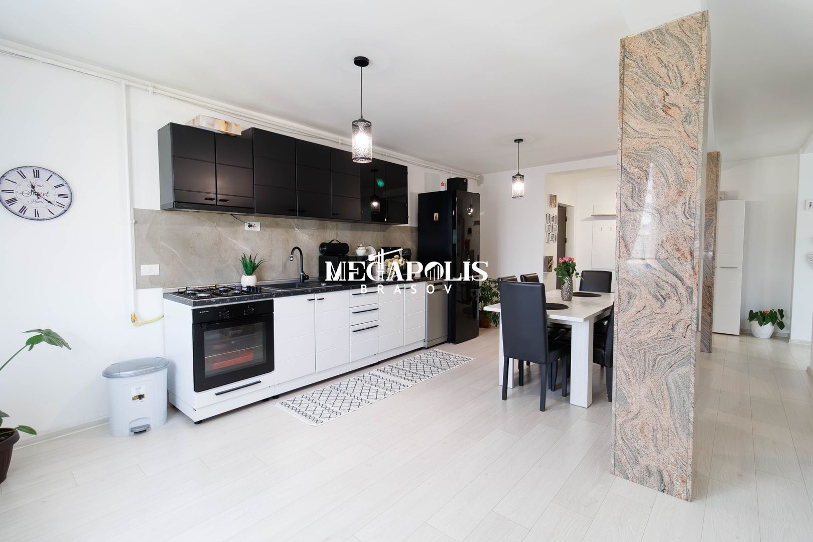 2 Apartamente Tractorul Intabulate 157mp util - Poză 1