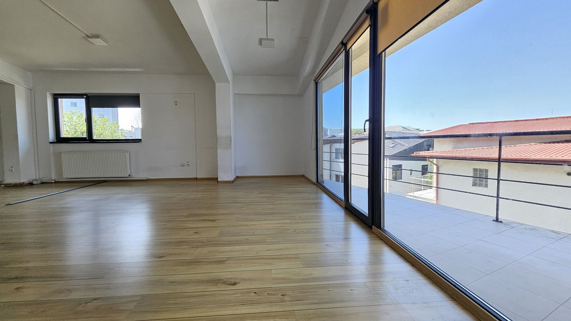 Vila P+3, 350mp utili + 100mp curte, 10min Metrou Piata Victoriei - Poză 2