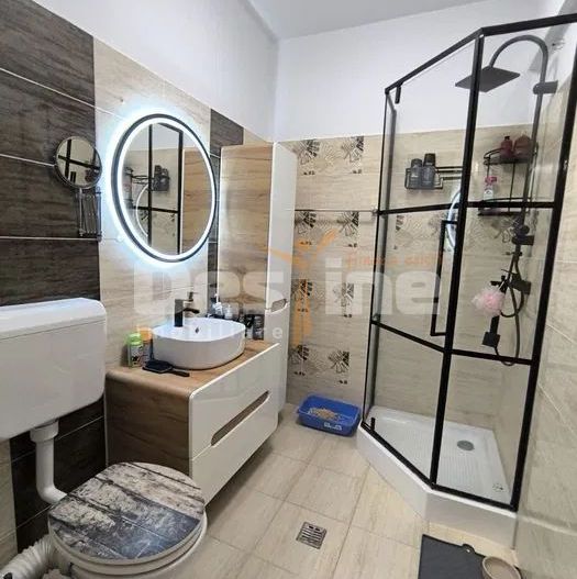APARTAMENT 3 CAMERE DECOMANDAT  CARTIERUL LATIN - Poză 2
