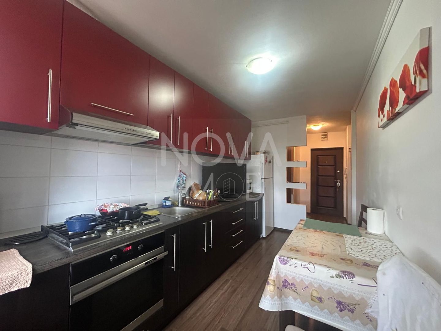 Garsoniera 45 mp cu balcon, mobilata, utilata - zona Lazaret - Poză 5