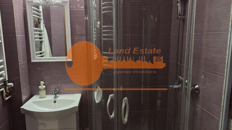 Apartament cu 4 camere in zona Lacul Tei - Bloc Reabilitat - Poză 9