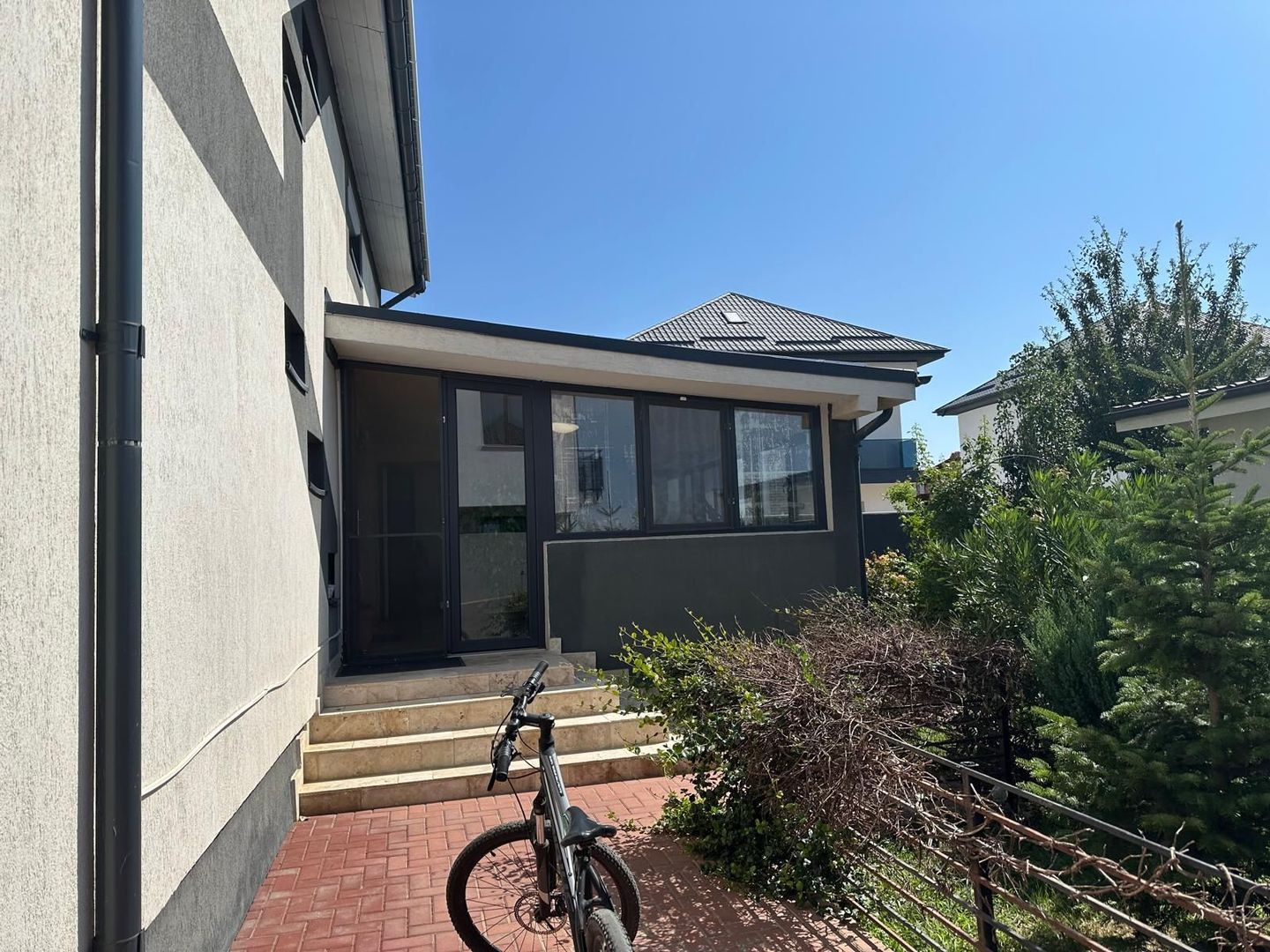 Vila individuală P+1, 5 camere, 260 mp utili – teren 400 mp - Poză 46