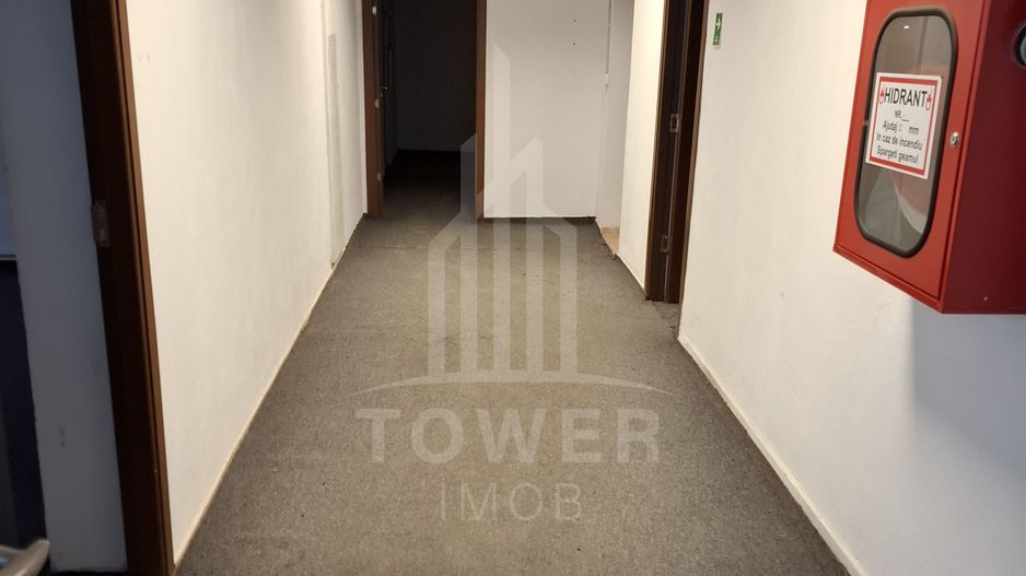 Hala industriala de 530 mp cu  spatiu de birouri si baie - Poză 8