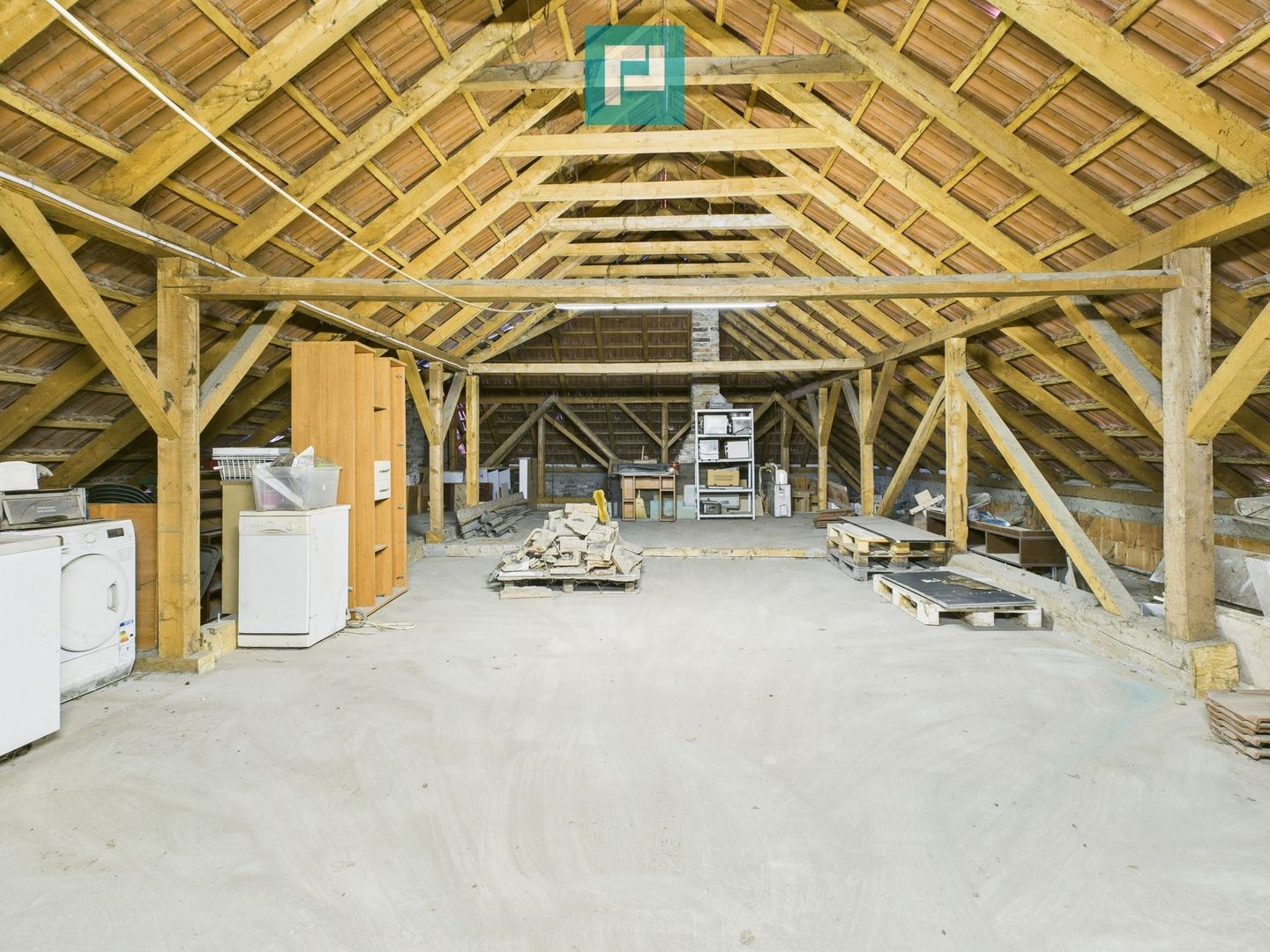 Casă modernă cu 2 corpuri, 5 camere în Pecica - Poză 14