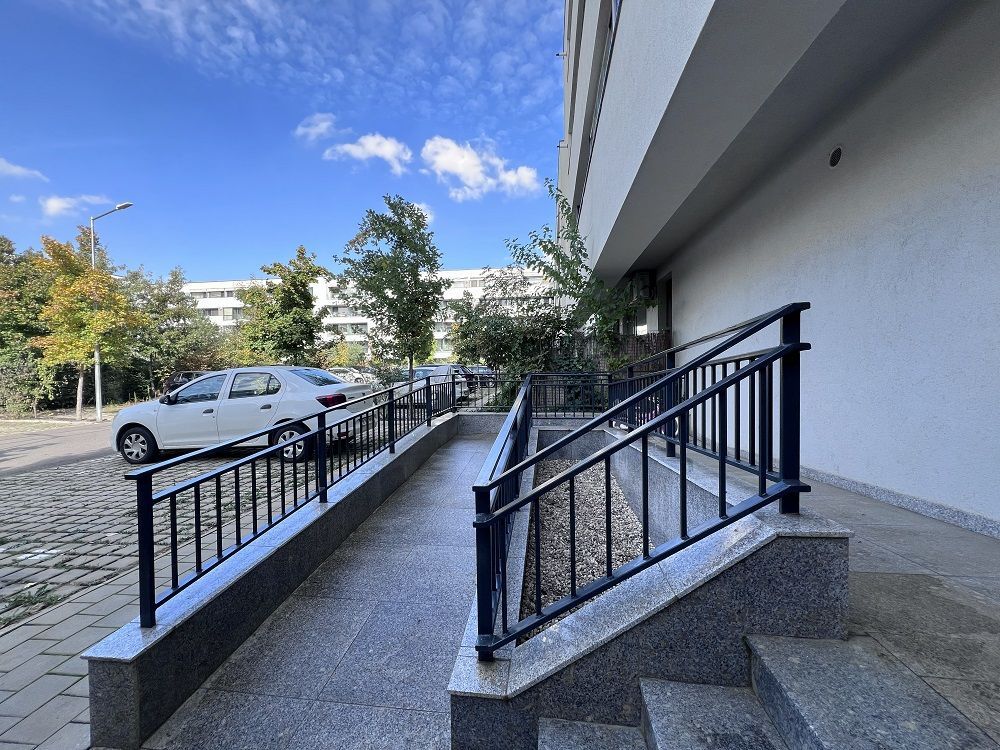 3 camere 75 mp SU + Balcon 8mp - Verdere curte interioară - Poză 13