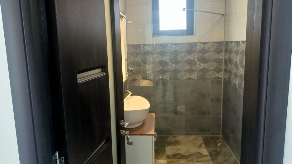 Vila dupex complex privat Otopeni | 23 August - Poză 20