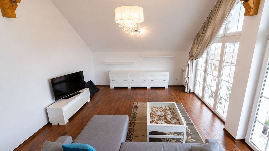 Apartament penthouse cu 5 camere | 2 băi | Terasă | Calea Dumbrăvii - Poză 2