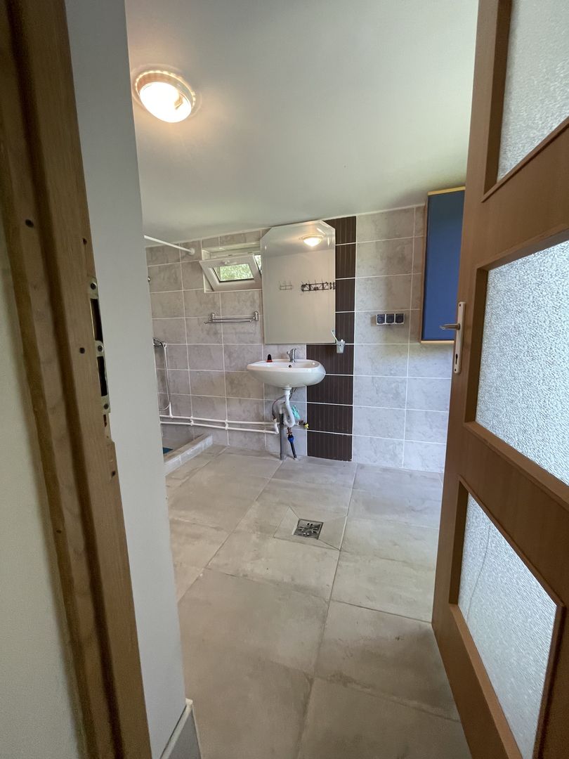 Casa in Comuna Geaca - Poză 8