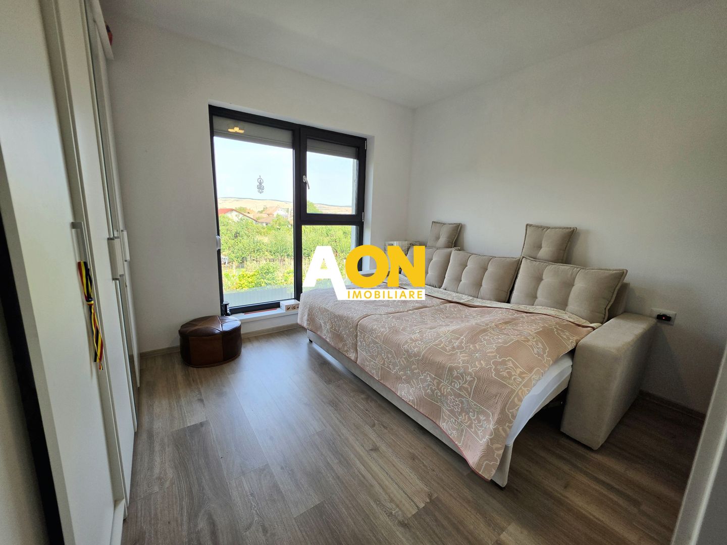 Casa Individuala, 4 Camere, 2 Băi, 250mp Teren - Poză 14