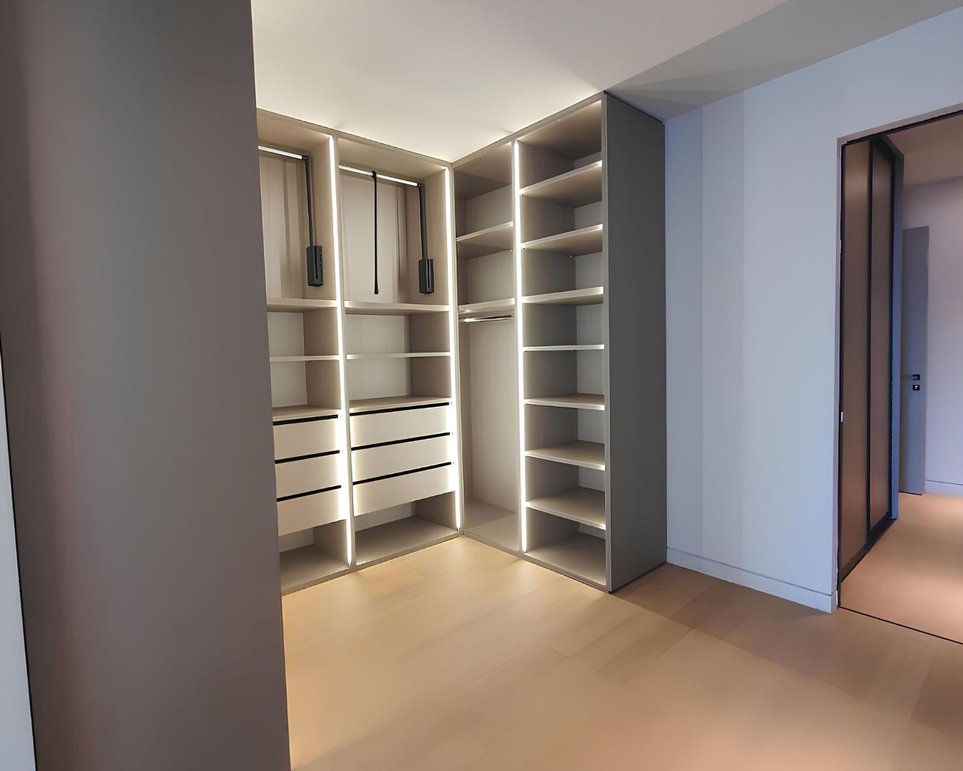 Elegant 3-Bedroom Apartment | Floreasca I Lake view - Poză 16