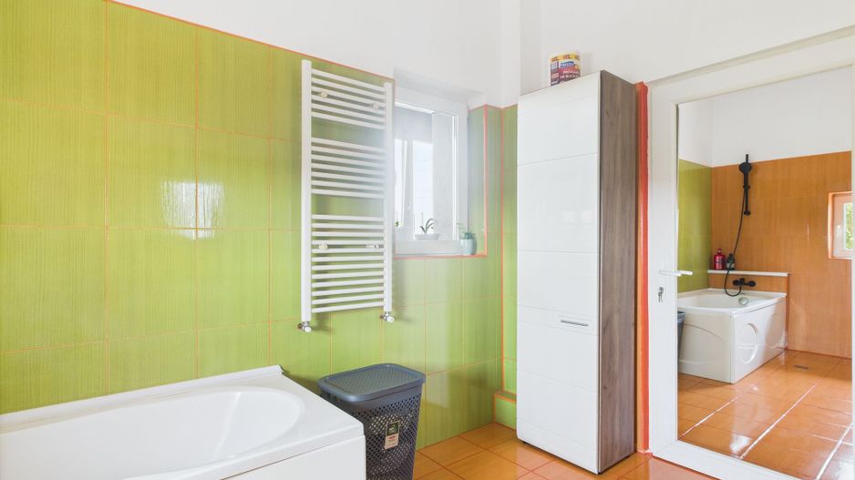 Apartament deosebit cu 3 camere , zona Fratelia - Poză 11