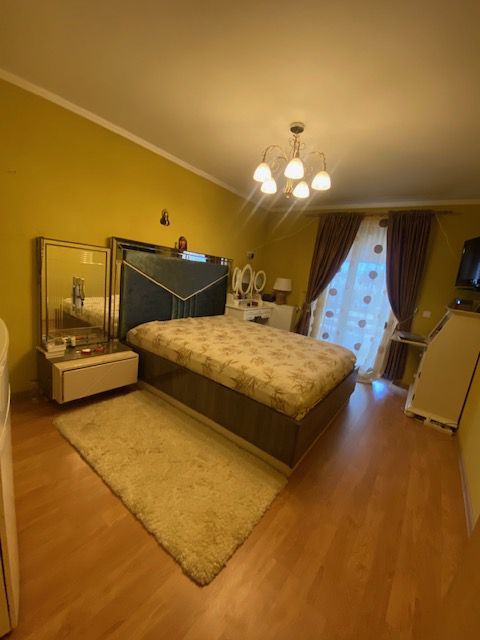 Duplex cu piscina Dumbravita Zona PADURE - Poză 15