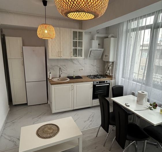 APARTAMENT SUPERB, 2 CAMERE, 13 SEPTEMBRIE - Poză 3