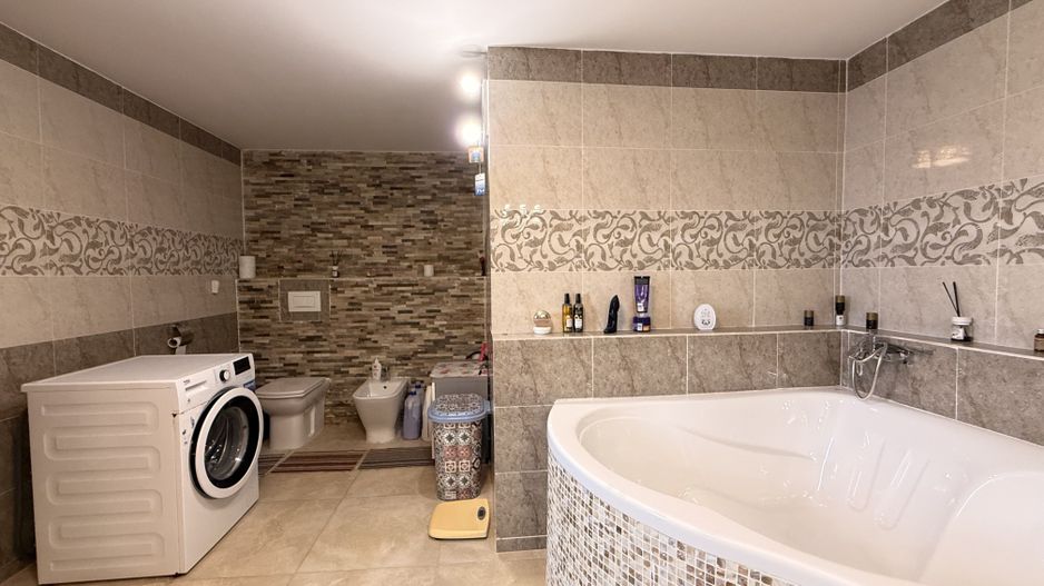 Comision 0% Casa individuala 160 mp utili Dudeștii Noi + 173 mp spațiu comercial - Poză 10