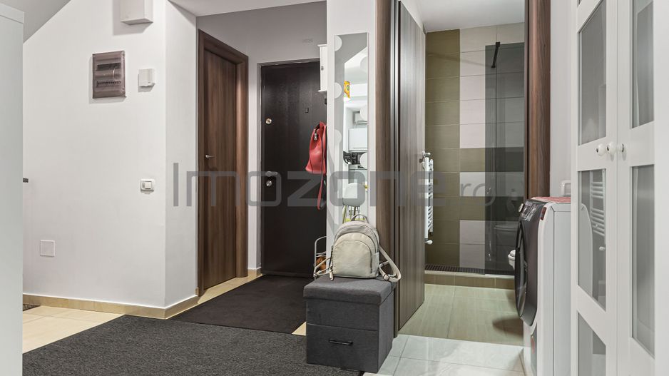 Ghencea, Casa Spatioasa cu 4 Camere, 158 mp, Nemobilata, Curte Amenajata - Poză 17