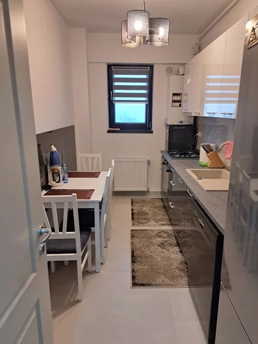 2 Camere, decomandat, balcon, mobilat/utilat, PARCARE INCLUSA, 5 minute Metrou - Poză 7