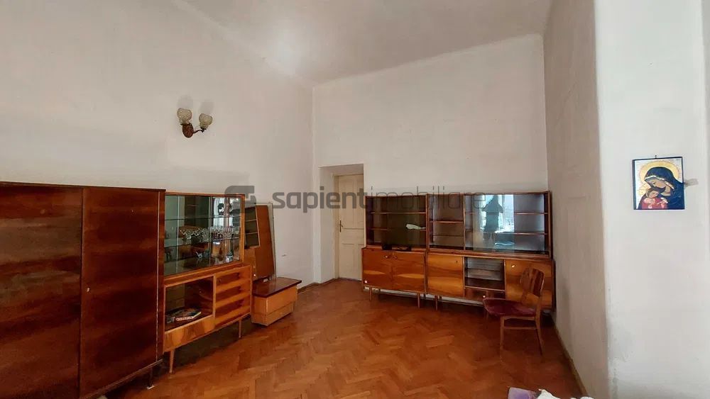 Apartament ultracentral, Palatul Füchsl, str. Independentei - Poză 6