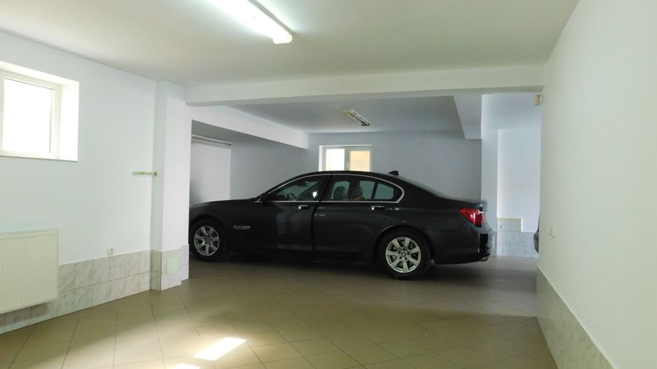 Vilă spectaculoasă de închiriat, parcare 10 locuri, Grădina Botanică - Poză 24