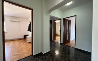 3 camere decomandate/Zona Bibliotecii Județene Octavian Goga - Poză 5