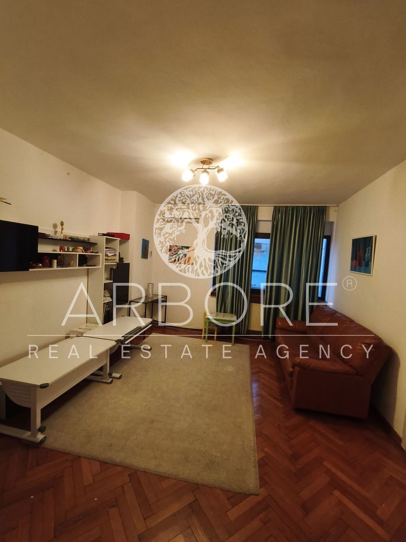 Apartament 3 camere Unirii, centrala proprie - Poză 1