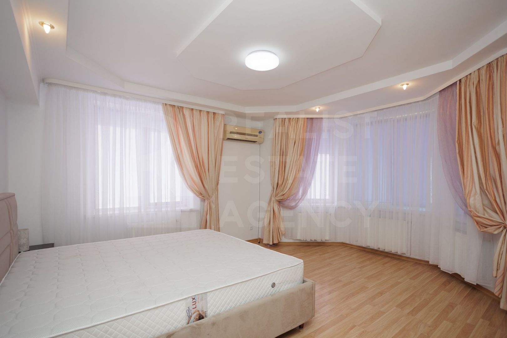 Chirie, casă,4 camere, str. Vânătorilor, Telecentru - Poză 19