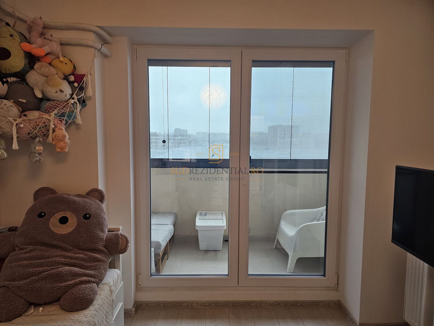 Apartament cu 3 camere, complet mobilat si utilat, acces rapid metrou - Poză 20