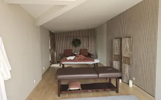 Inchiriez casa in cartier Gruia, pretabil locuinta, sediu firma, clinica, etc - Poză 12