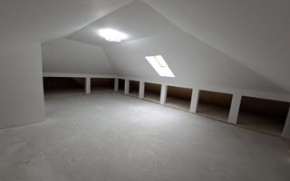 Casa superba la 5 min de Sibiu. COMISION 0 - Poză 13