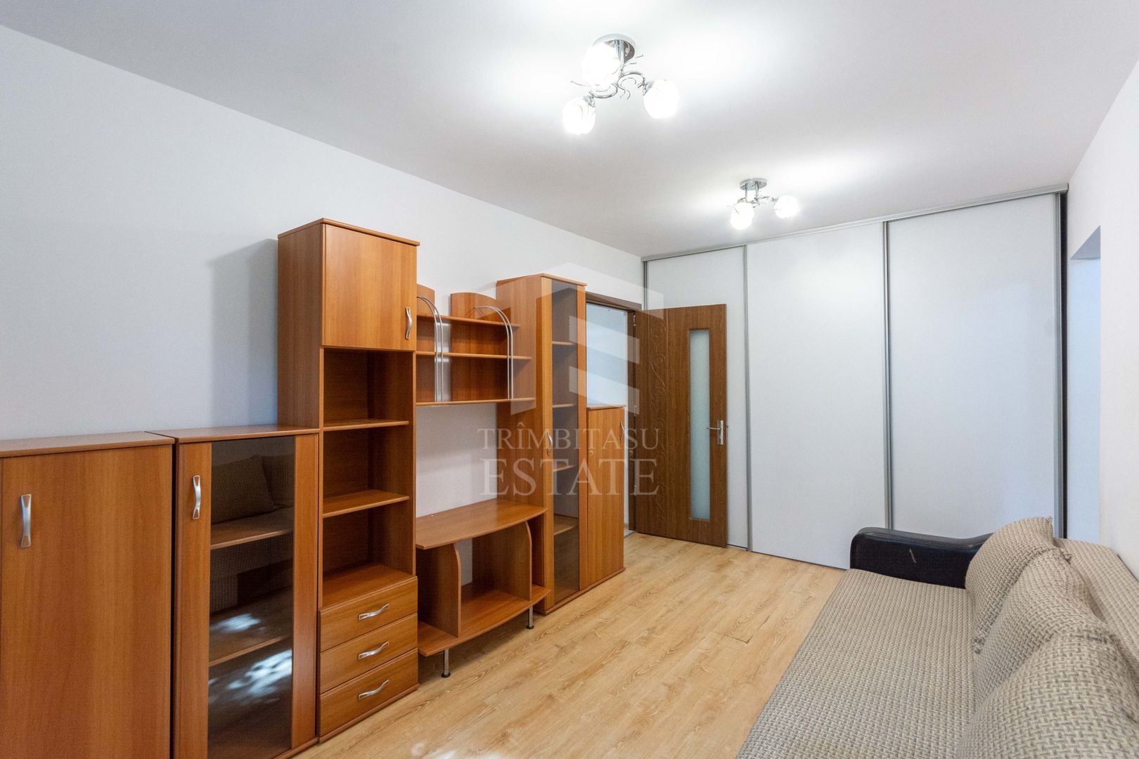 Dristor Fizicienilor Apartament 3 camere - Poză 1