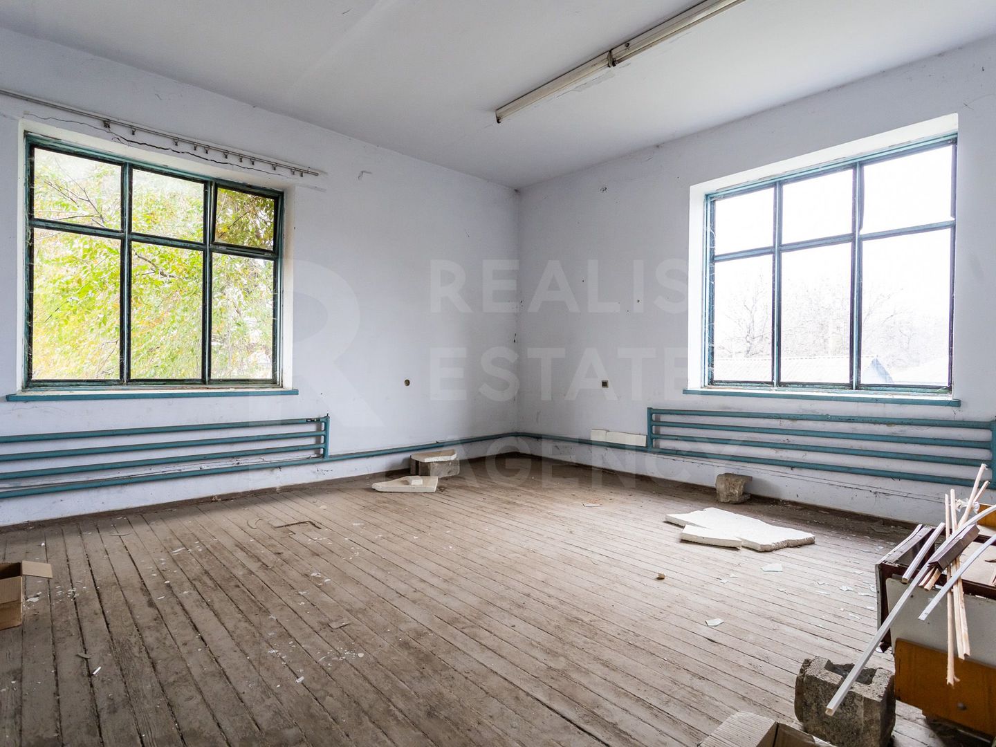 Vânzare spațiu comercial, 356 mp, strada Ștefan cel Mare, satul Mireni - Poză 8