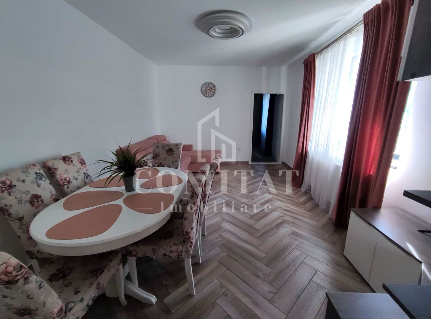 VILĂ ULTRAFINISATĂ | 3 CAMERE | ZONĂ ULTRACENTRALĂ | PRIMA ÎNCHIRIERE - Poză 2