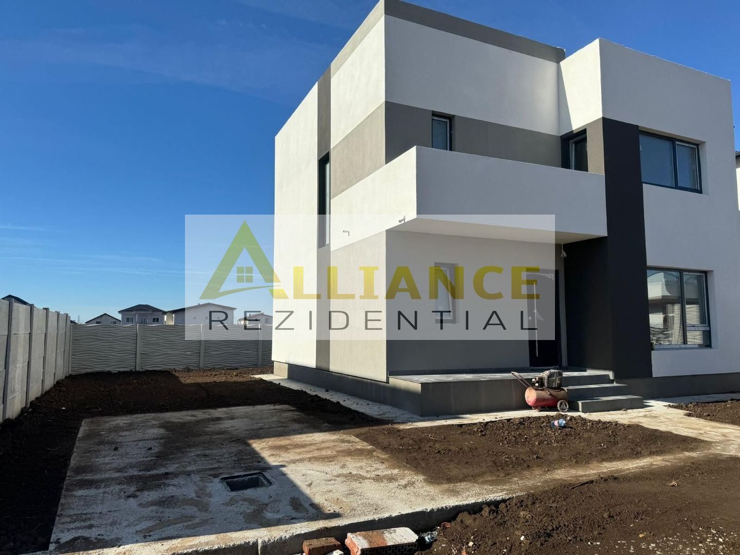 Casa Individuala - 4 camere - 2 bai - 385 mp teren - Poză 7