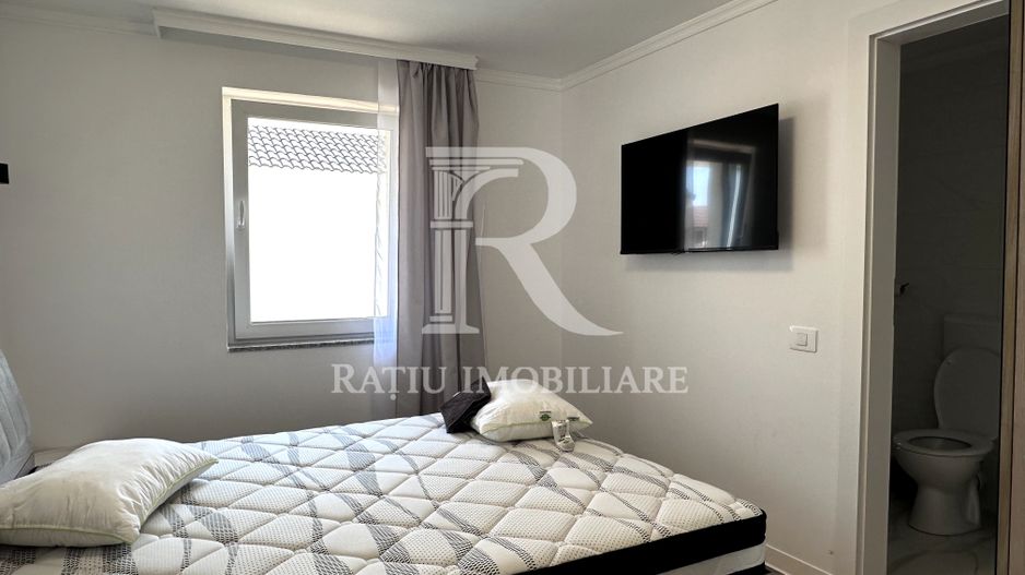 Casa cu 5 dormitoare de închiriat | Cartierul Lotus | Sanmartin - Poză 16
