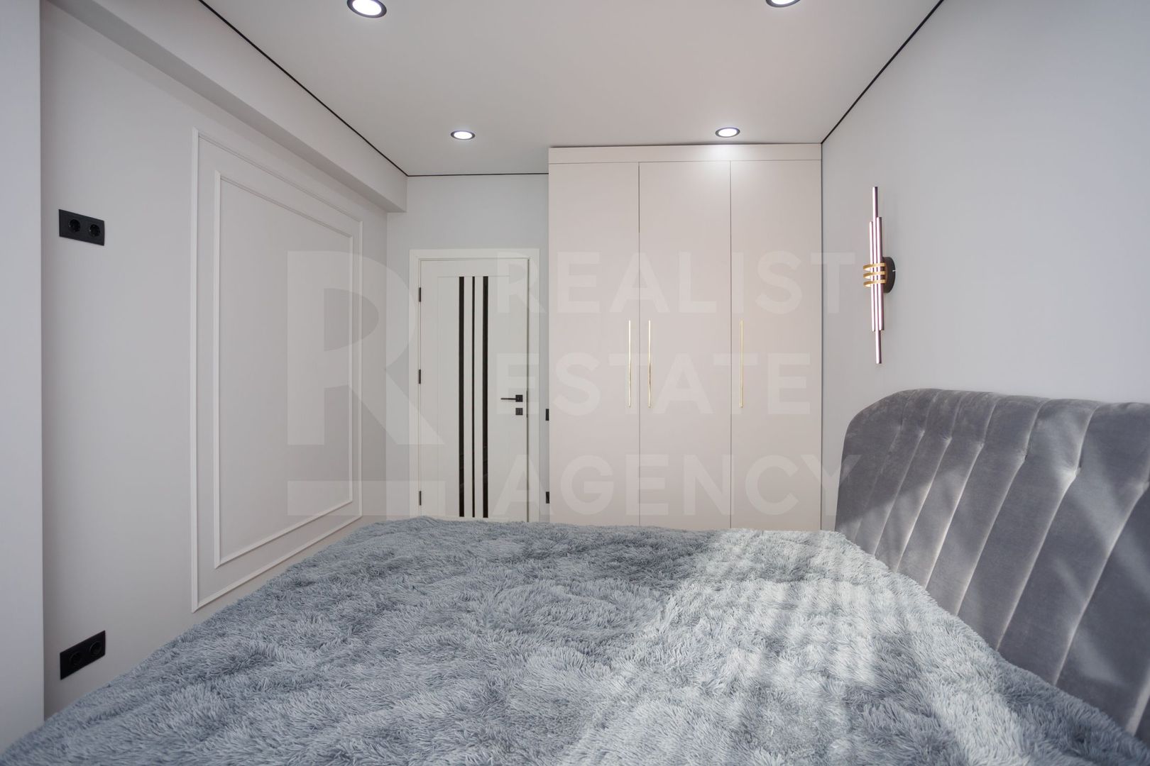 Vânzare, apartament spațios suprafața 75 mp, str. laloveni, Telecentru - Poză 11