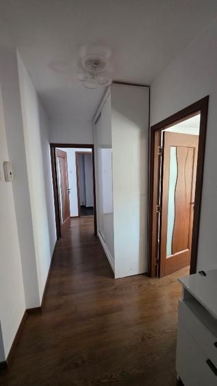 Apartament 3 camere de vânzare Păcii - Poză 13