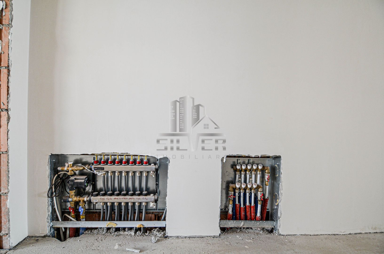 Casă tip duplex, impresionantă pe 4 Niveluri cu Panorama Deosebită - Poză 27