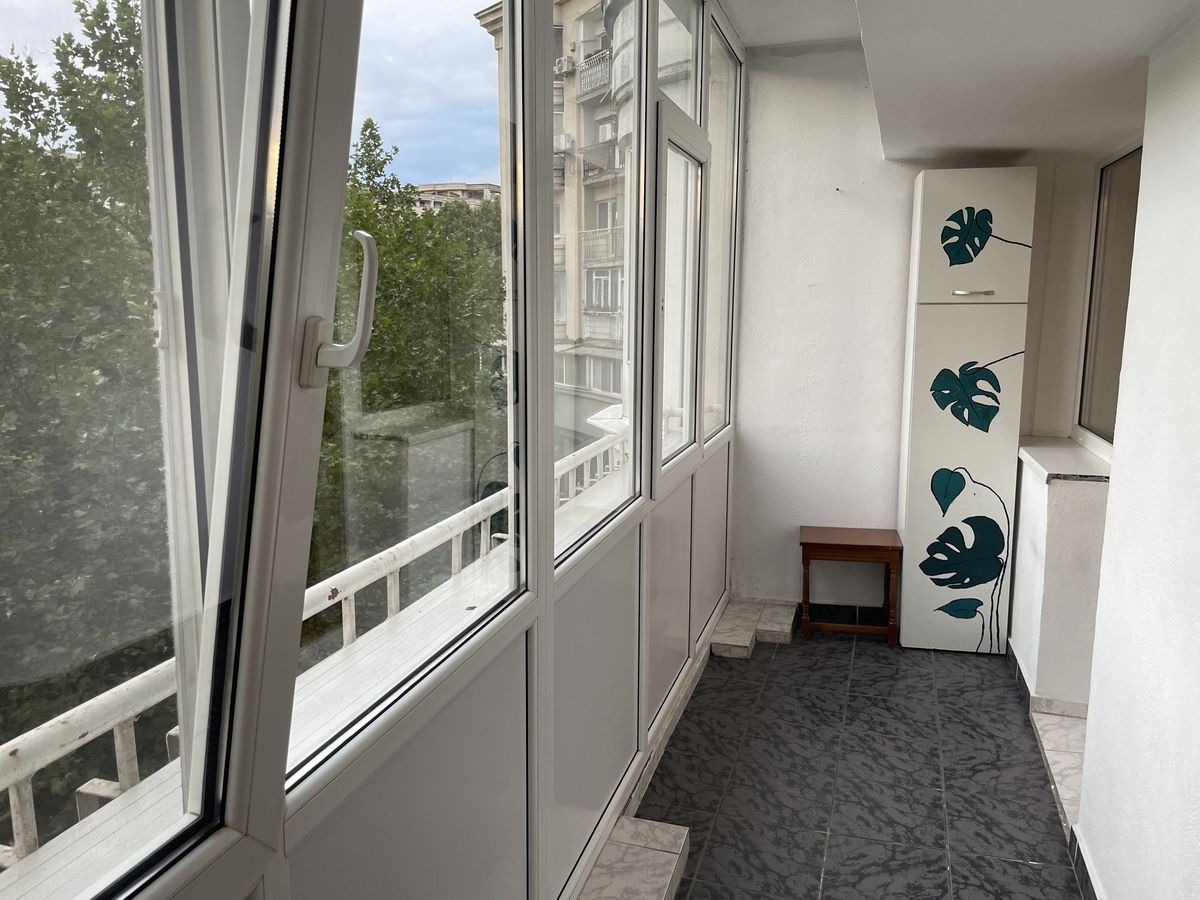 Inchiriere apartament 3 camere - Poză 14